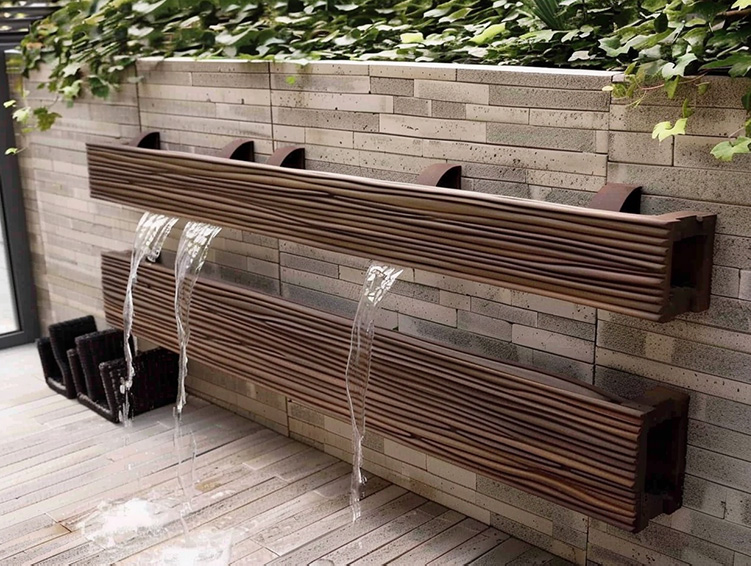 告別衛生間墻面發霉噩夢，塑木墻板防水防潮